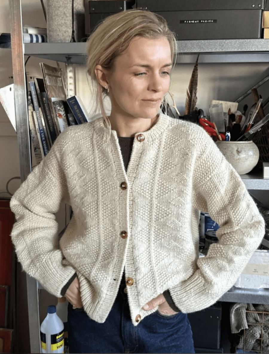 Esther-Jacke – Isager Archives PetiteKnit